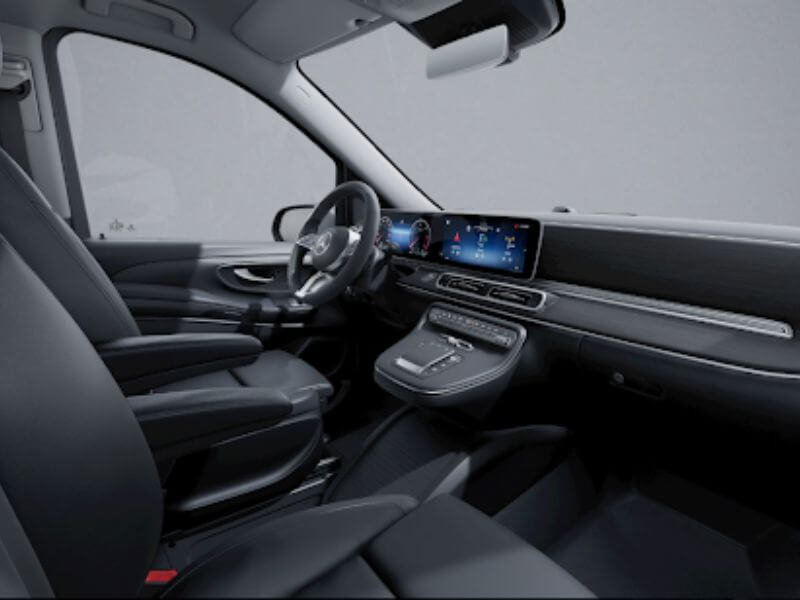Intérieur du Mercedes Classe V 7 places avec sièges individuels confortables